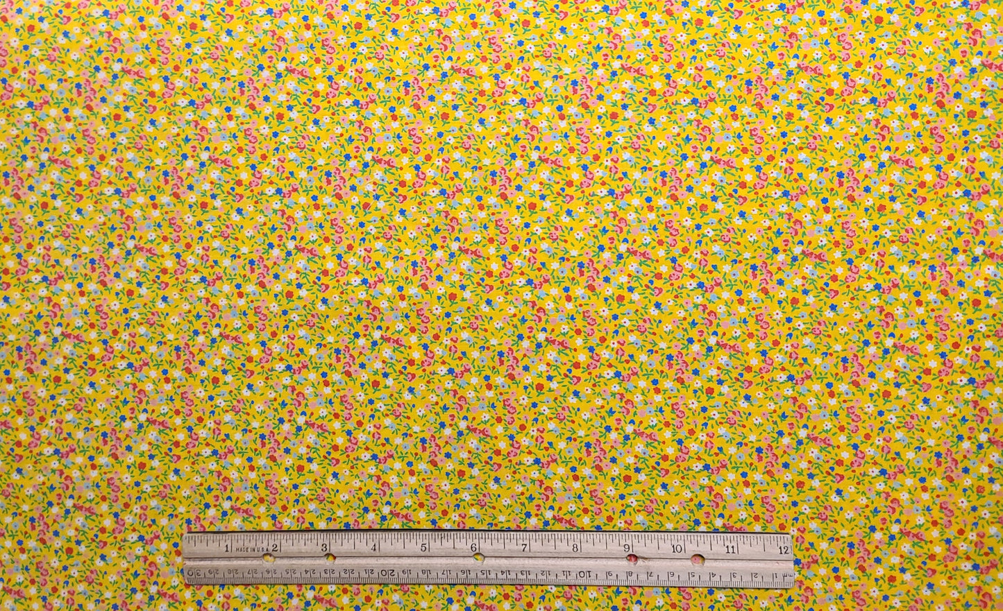 Yellow Fabric / Pink, Blue, White Ditsy Flower Print - Selvage to Selvage Print