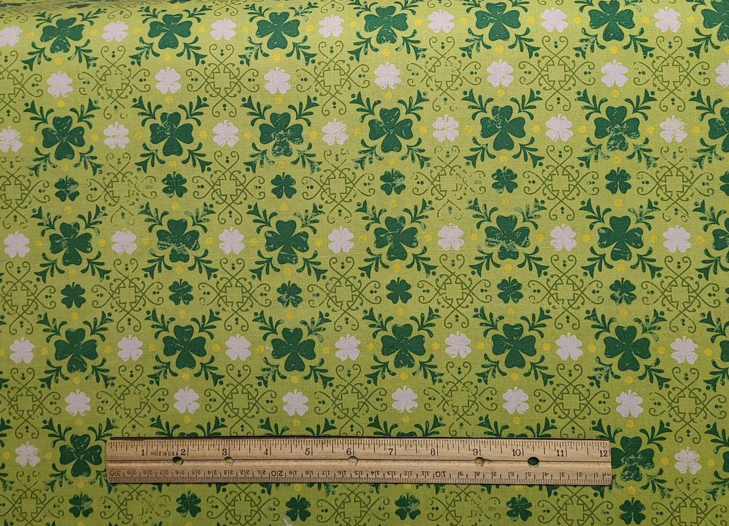 EOB - CX5381 Antique Clover JoAnn Fabrics - Light Green Fabric / Dark Green and White Clover Print