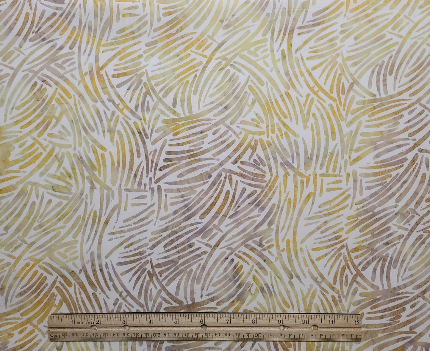 BATIK - White Fabric / Gold, Pale Yellow, Beige Pattern