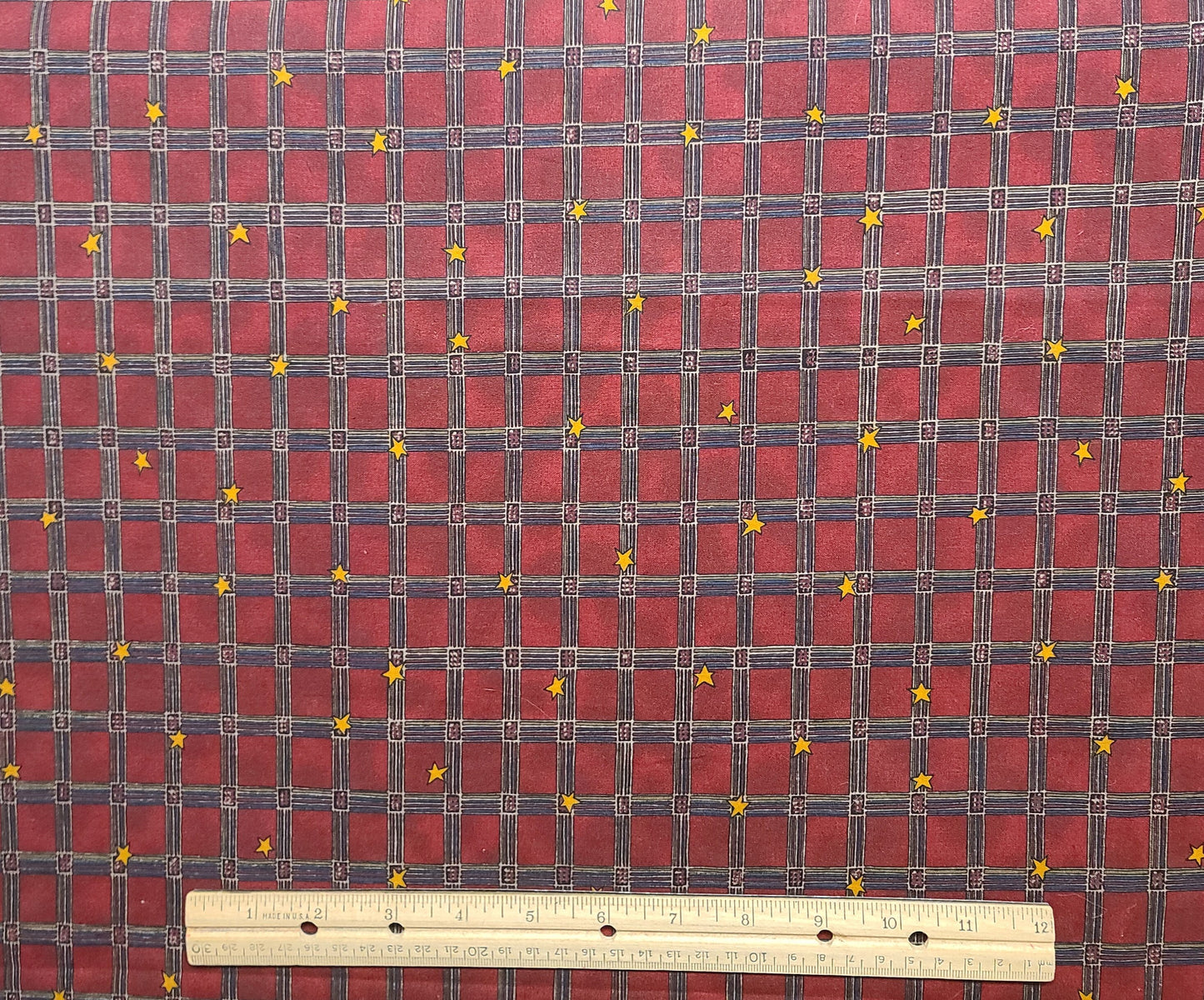 Brick Red Fabric / Gold, Dark Green Block Pattern / Gold Stars