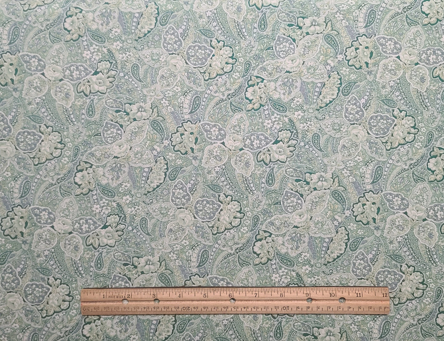 EOB - Peter Pan Fabrics - Green Fabric / Gray Paisley Print