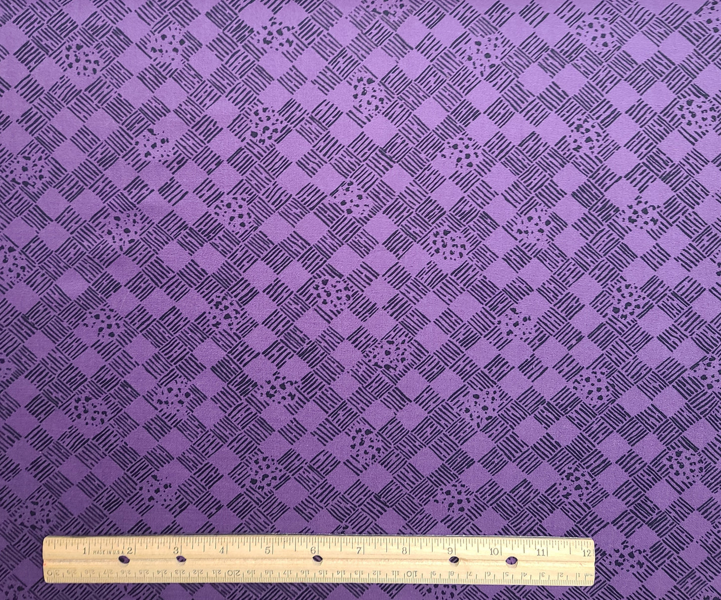 Peter Pan Fabrics Inc - Purple Fabric / Black Stripe and Dot, Check Pattern