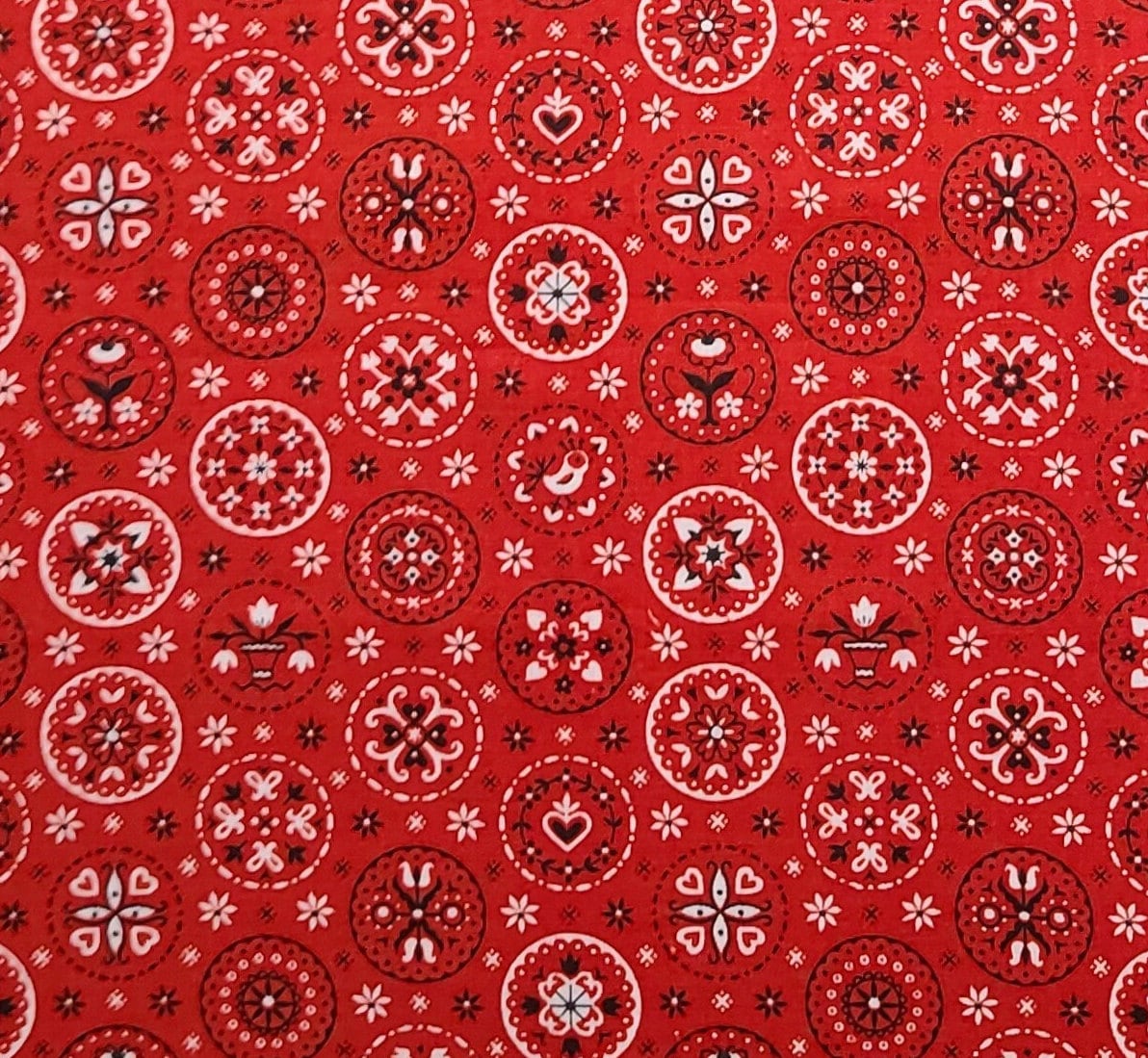 Vintage 35" WIDE Fabric / Red Fabric / Black and White Bandana Style Flower and Medallion Print