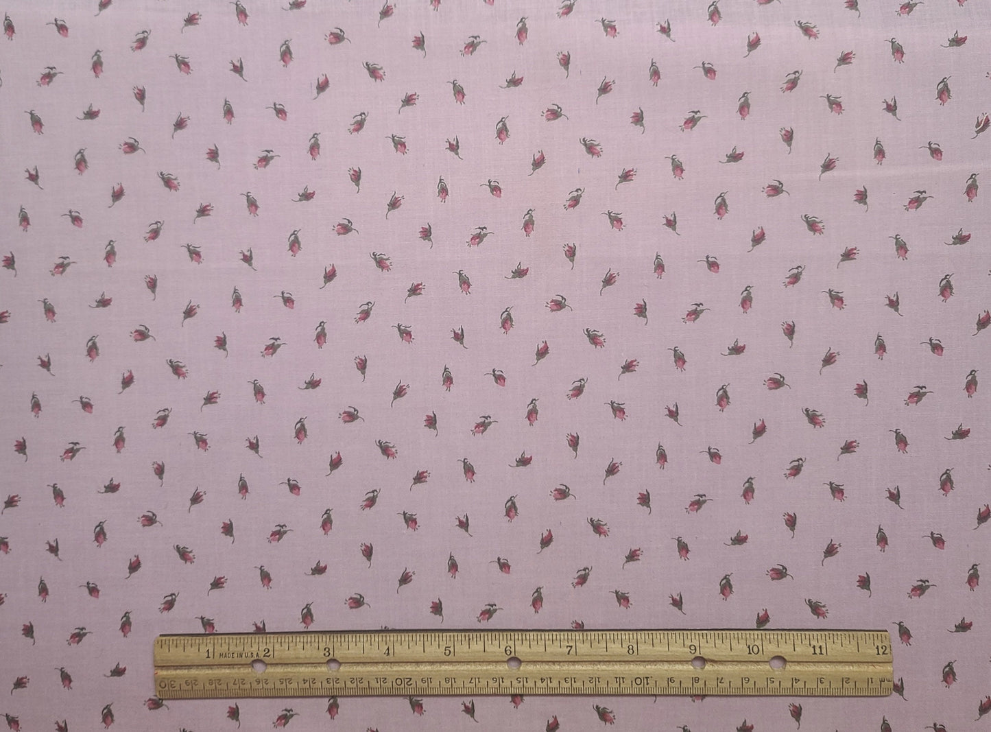 EOB - Wamsutta OTC - Lavender Fabric / Tossed Rosebud Print