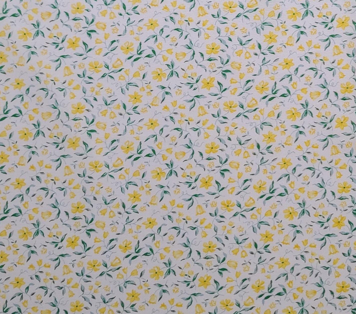 Quilters Only Signature Calicos #6663 Springs Industries Inc - White Fabric / Yellow, Green Flower and Leaf Print