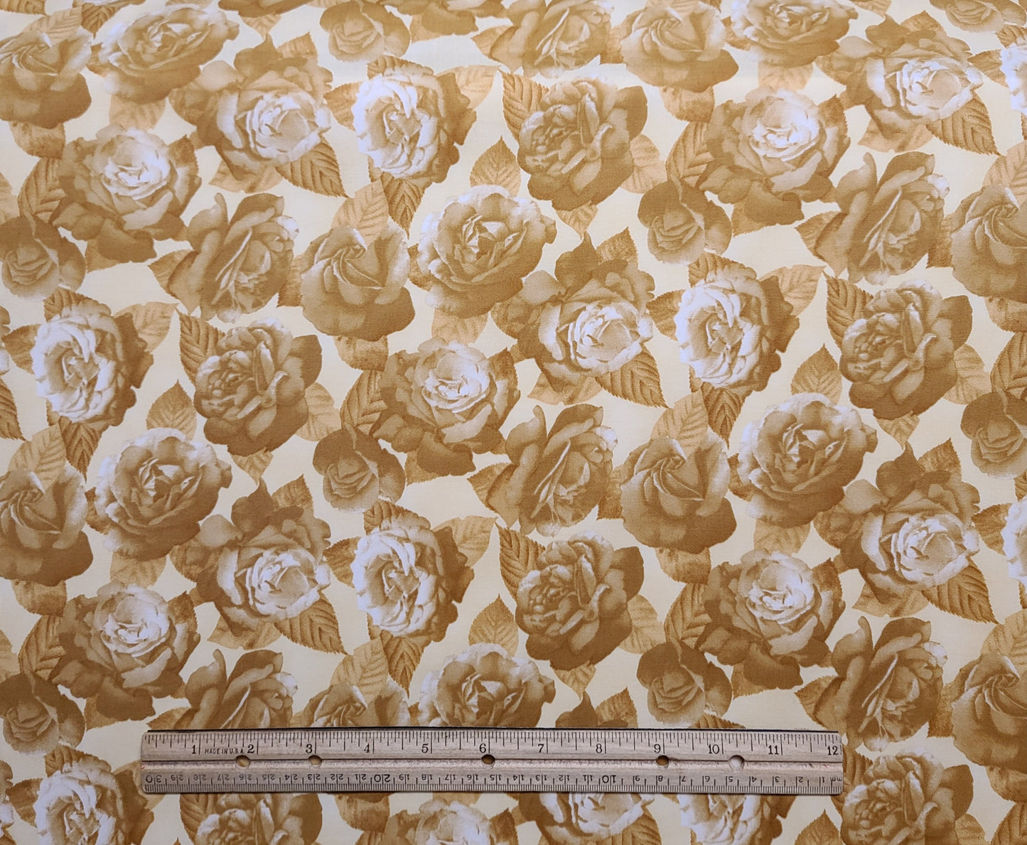 Nature's Design II Style #D506 by Hoffman California International Fabrics - Cream Fabric / Gold, Tan, White Large Rose Print