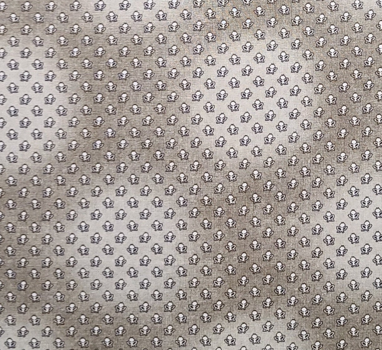 EOB - JoAnn Fabrics - Khaki Green Tonal Fabric / White Reproduction Style Flower Print