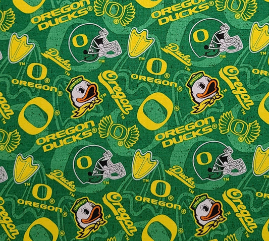 EOB - Sykel Ent Fabrique Innovations Pattern Licensed to Univ of Oregon-Green Tone-on-Tone Fabric / Yellow Oregon Duck Logo/Football Helmet