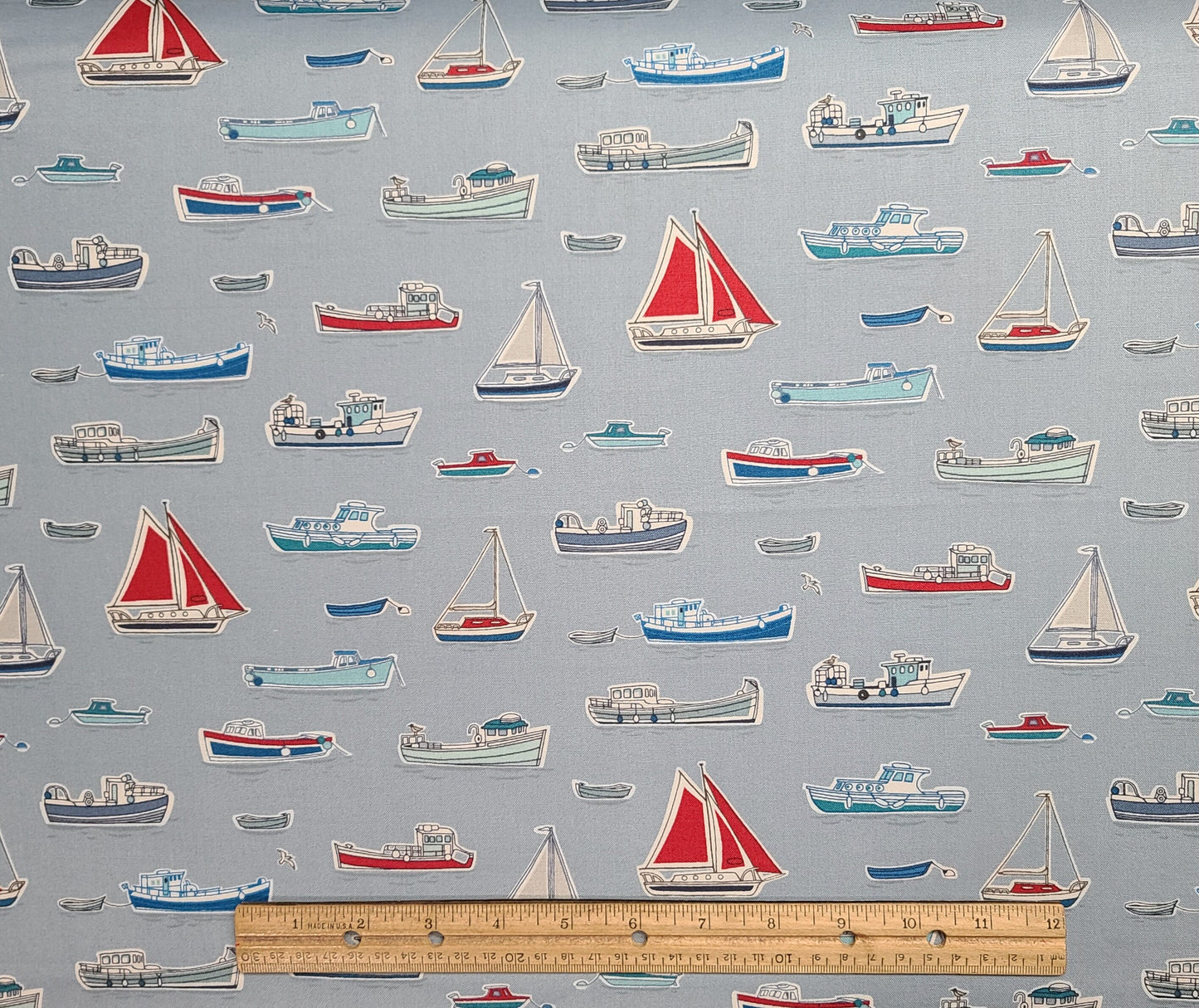 EOB - 1768 Marina Boats The Henley Studio Makower UK - Light Blue Fabric / Vintage Sailboat Print