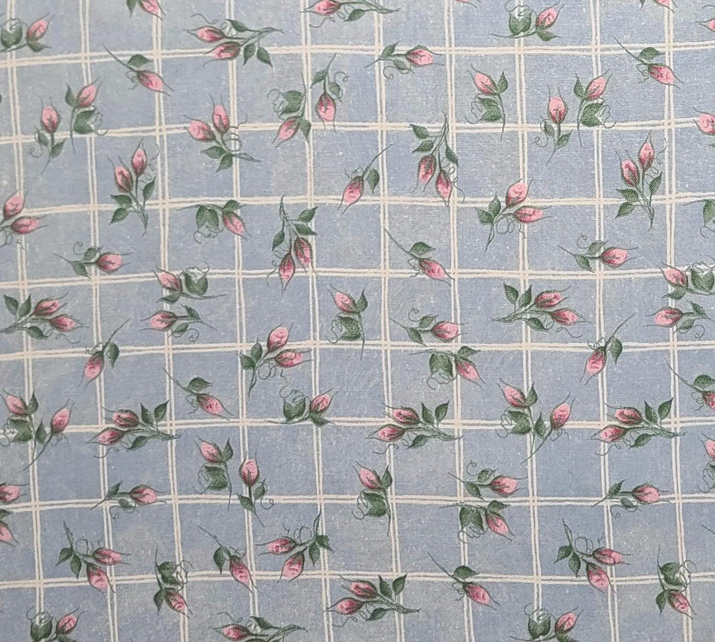 Daisy Kingdom #0329 Small Rosebuds Donna Dewberry for Springs - Light Blue Tonal Fabric / White Windowpane and Tossed Rosebud Print