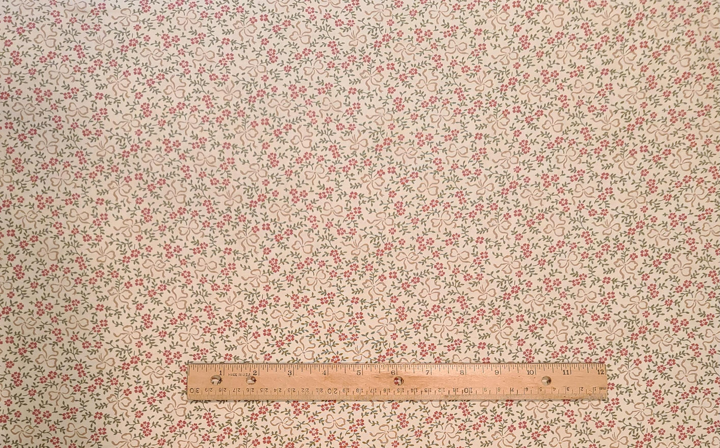 Bed of Roses by Robyn Pandolph for Moda - Cream Fabric / Red Flower / Green Leaf / Gold Ribbon Print