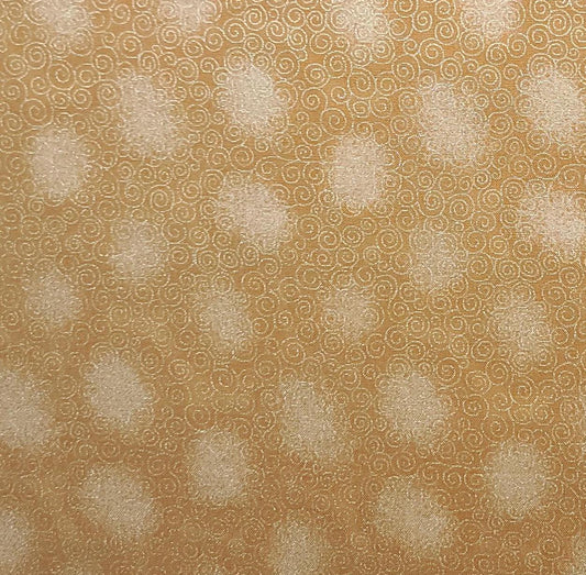 EOB - 3276 Scroll Makower UK - Caramel Tonal Fabric / Gold Metallic Scroll Print