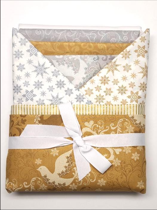 Seasonal Stars Quilt Kit / Kristy Daum for Windham Fabrics