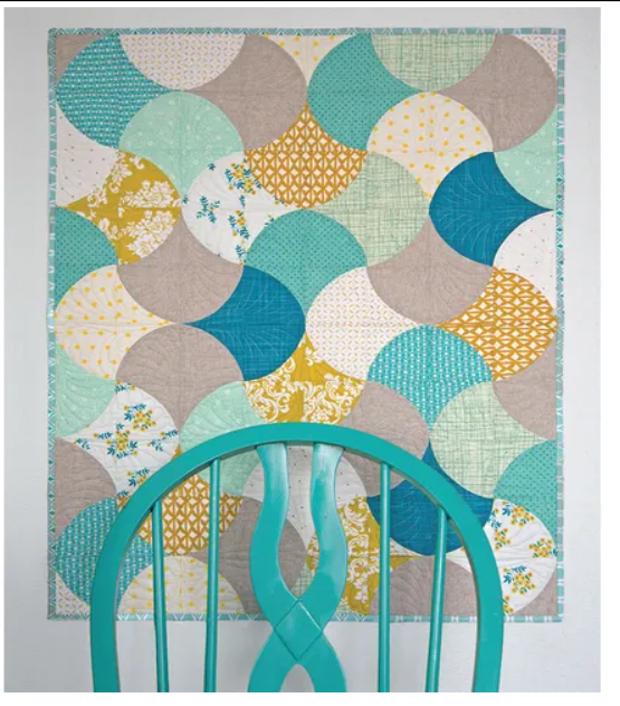 Mini Wonderful Curves 16 Seasonal Quilt Projects / QCR Mini / Jenny Pedigo and Helen Robinson for Sew Kind of Wonderful / Sherilyn Mortensen