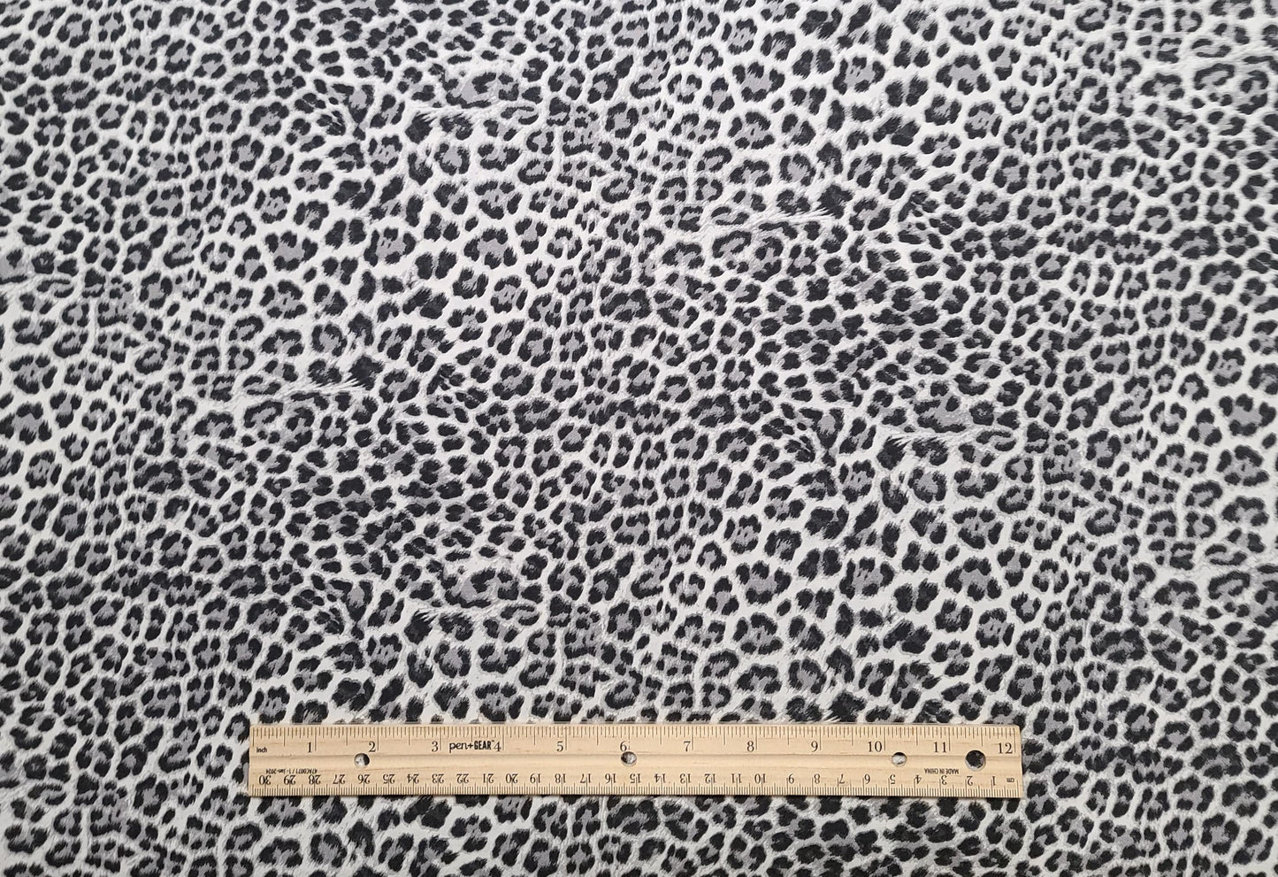 JoAnn Fabrics - White Fabric / Black and Gray Cheetah Print