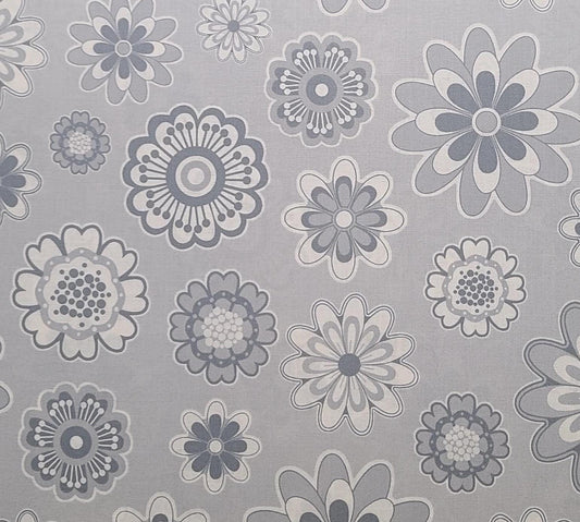 Paparazzi by Red Rooster Fabrics DSN#22274 - Pale Gray Fabric / Pewter, Gray, White Retro Flower Print