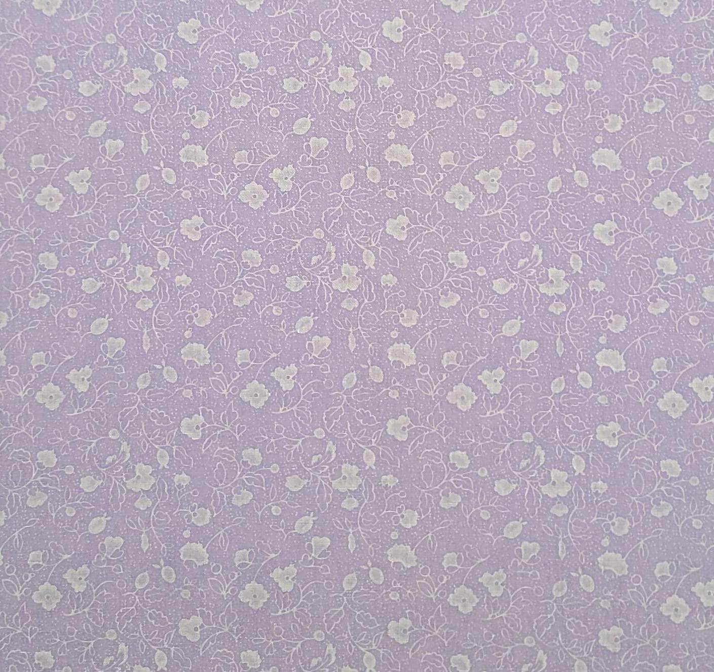 Lavender Fabric / White Tossed Flower and Leaf Print - Selvage to Selvage Print