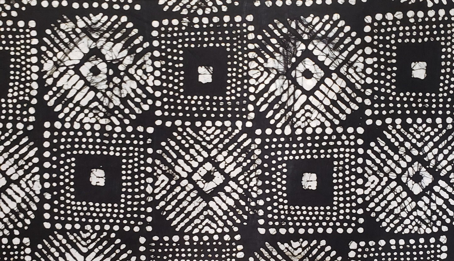 BATIK - Black / White Patterned Fabric