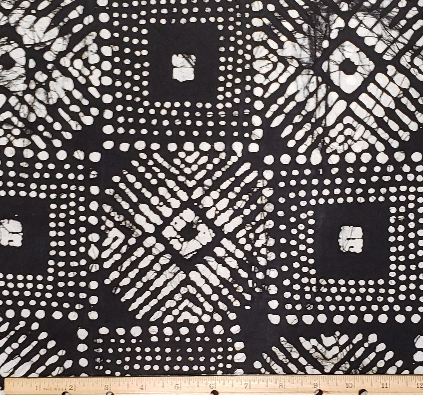 BATIK - Black / White Patterned Fabric