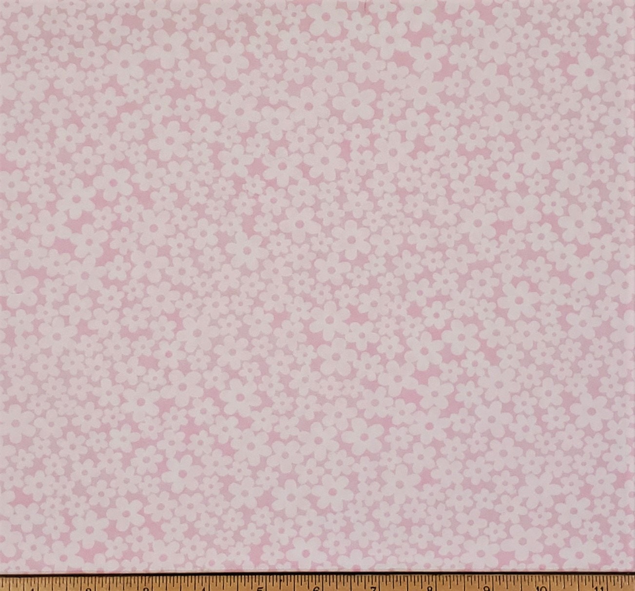 Robert Kaufman Pimatex Basics Screen Print D# BKT6004 - Pale Pink Fabric / White Retro Flower Print