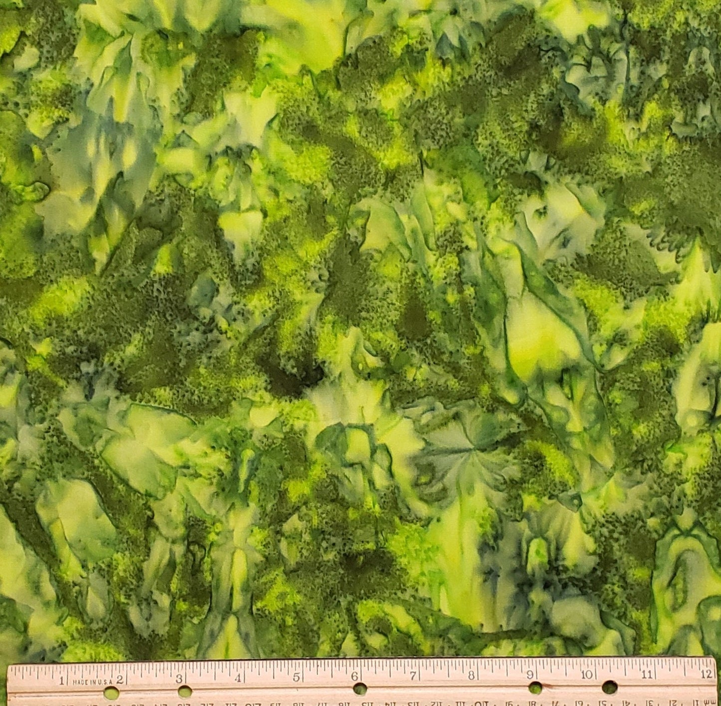 BATIK - Dark / Bright Green / Gray Fabric