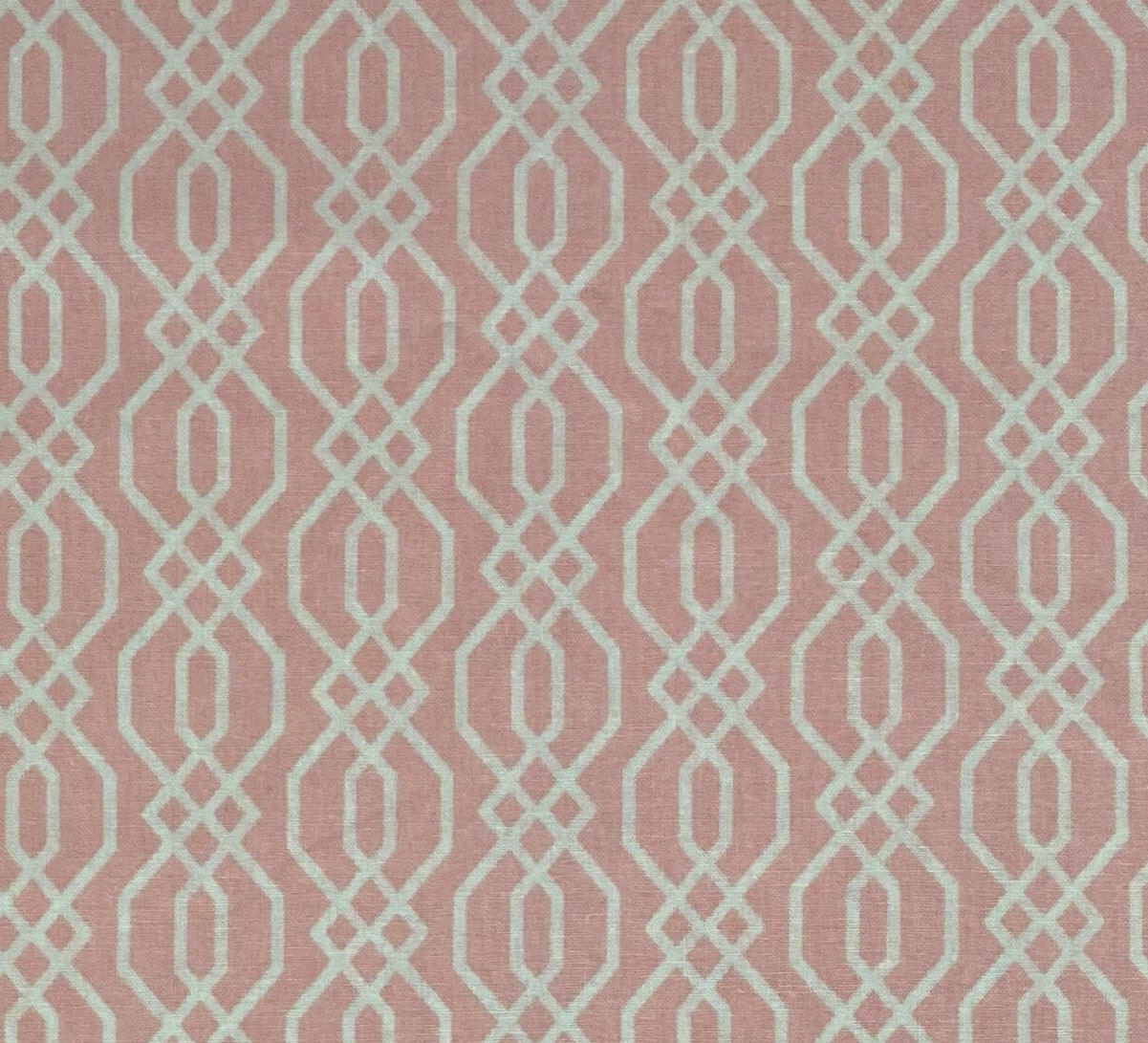 Emma & Mila - ML Fence  678361052367 - Pale Pink Fabric / White Lattice Design