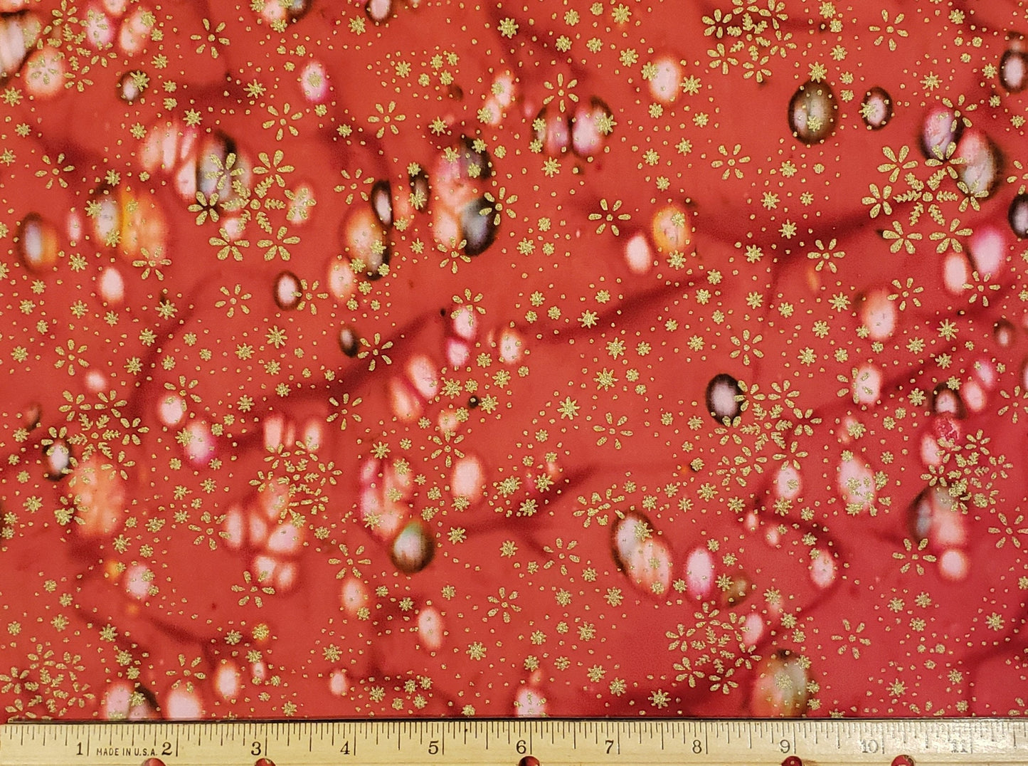 BATIK - Red / Metallic Gold Stars