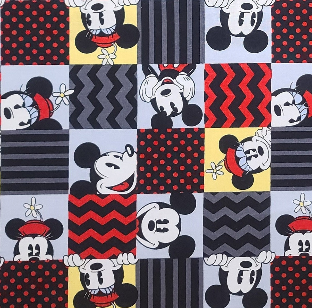 CP 51194 Mickey and Minnie Patch Disney for Springs Creative Products Group 2014