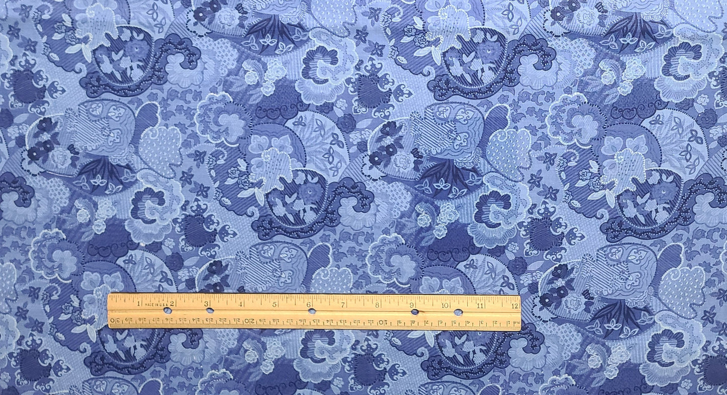 Peter Pan Fabrics, Inc. - Multi-Tone Blue Floral Fabric