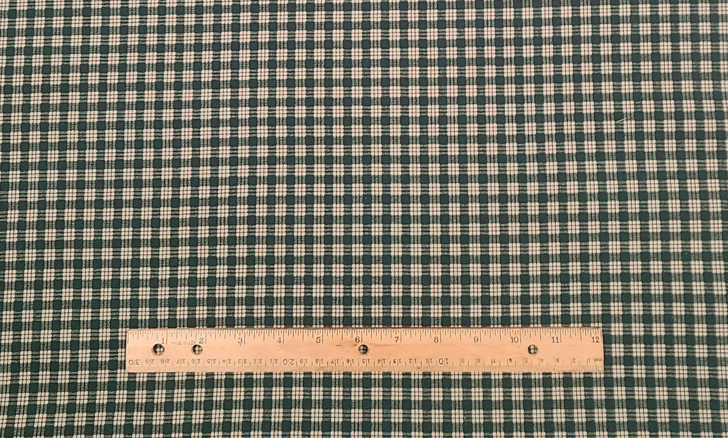 1995 Daisy Kingdom #26021 "PLAID" - Dark Green Fabric / Cream Plaid