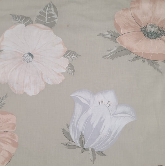 Carol Anderson Created by Peter Pan Fabrics Inc - Taupe Fabric / Dark Taupe Leaves / Large Gray, Tonal Peach and White Flower Print