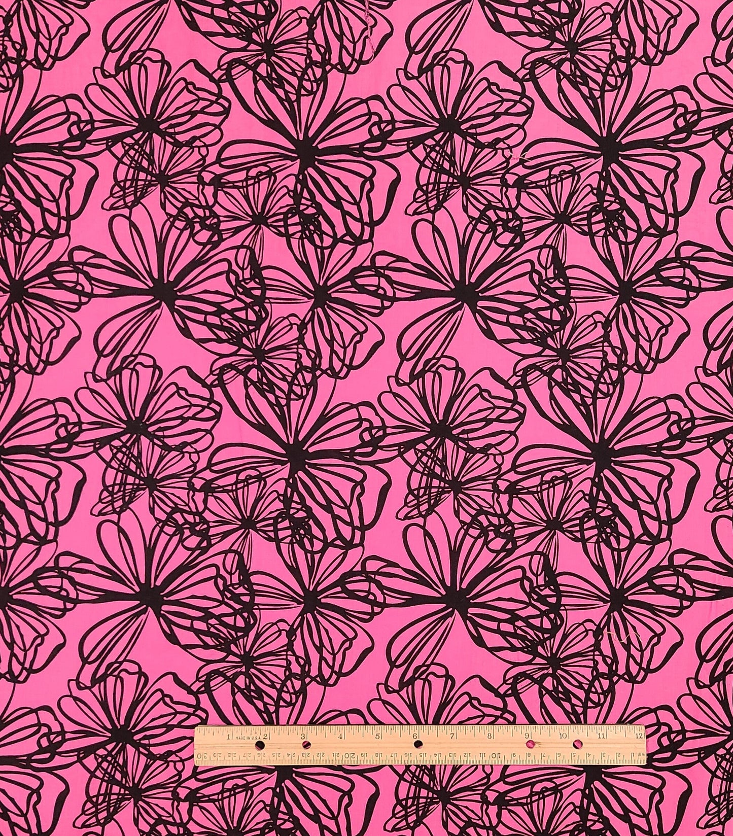 CP38373 Simply Floral Springs Creative Products Group 2010 - Bright Pink Fabric / Large Black Flower Print