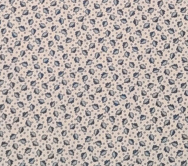 Fabric Traditions 1992 #1289 - White Fabric / Tiny Two-Tone Blue Leaf Print and Bubbles