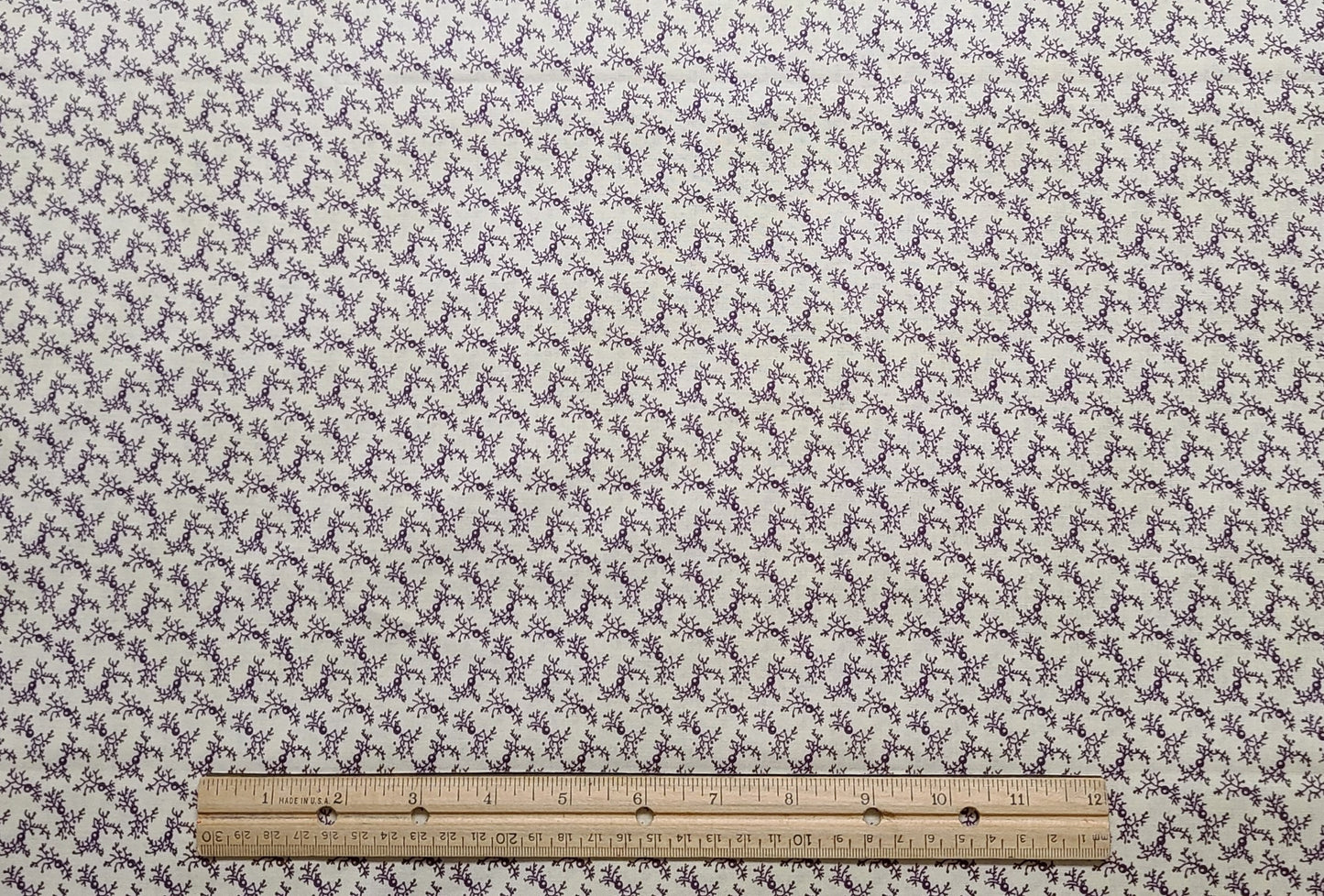 St. Louis Collection by Evonne Cook for Washington Street Studio DSN#26837 - Cream Fabric / Plum Vine and Berry Print