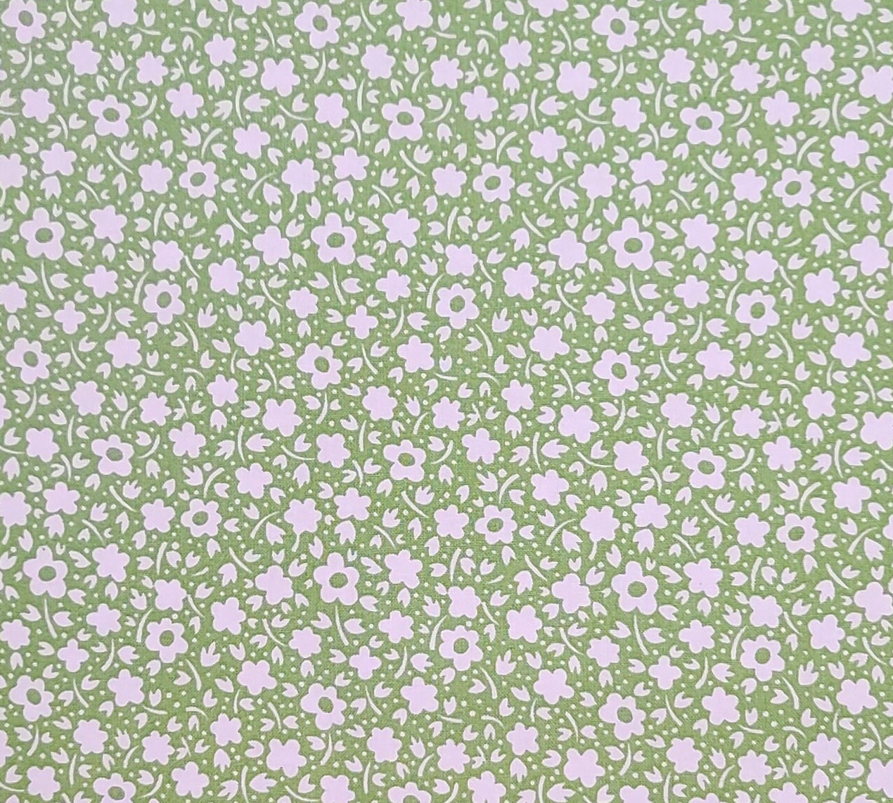 Pam Kitty Powder Puffs LH11009 Holly Holderman for Lakehouse Drygoods - Spring Green Fabric / White Retro Flower Print