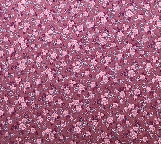 Peter Pan Fabrics Inc - Rose Fabric / Burgundy, Pink and White Flower Print