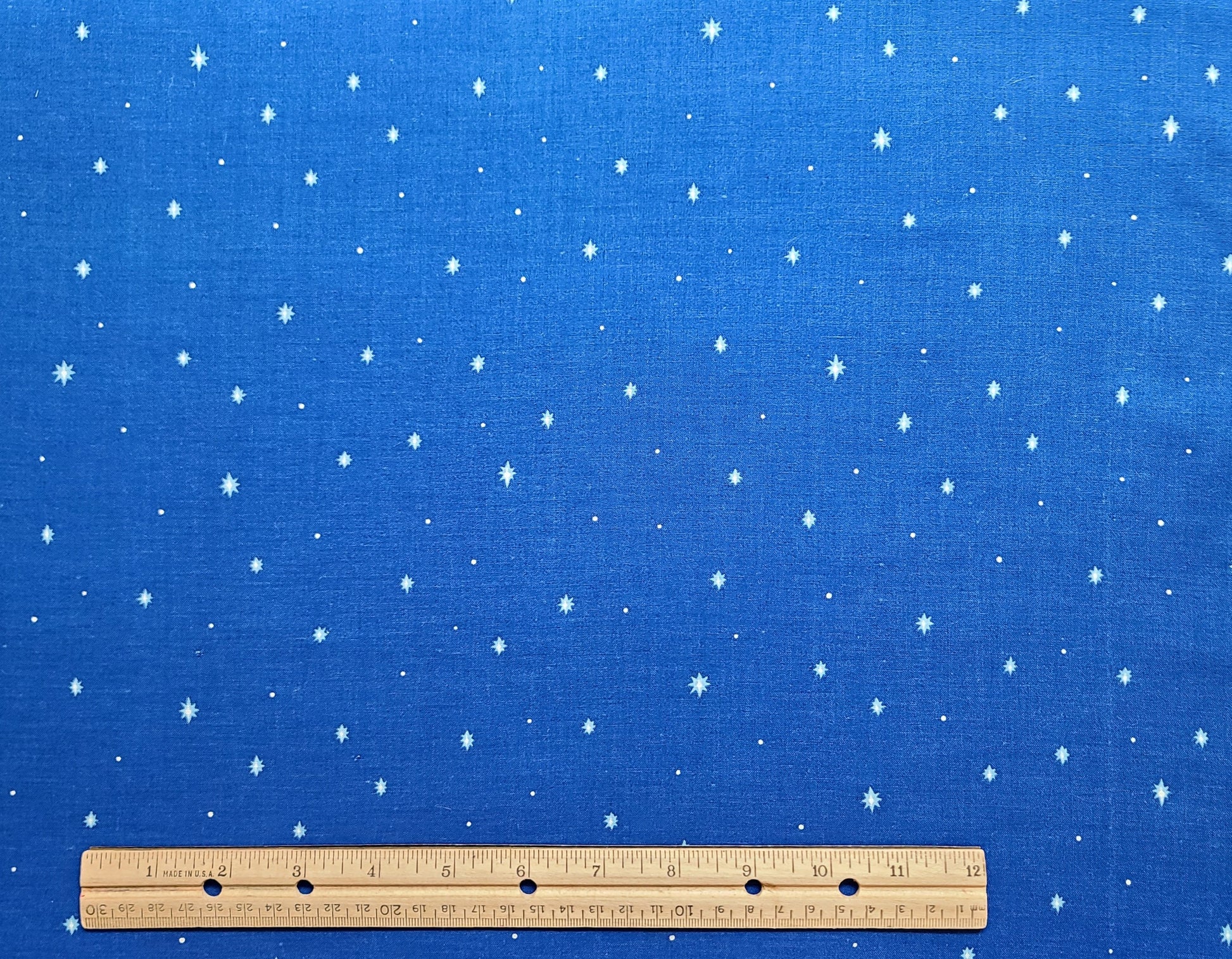 Concord Fabrics Inc by The Kesslers - Dark Blue Fabric / Carolling Ted –  Tx2 Quilt Shop