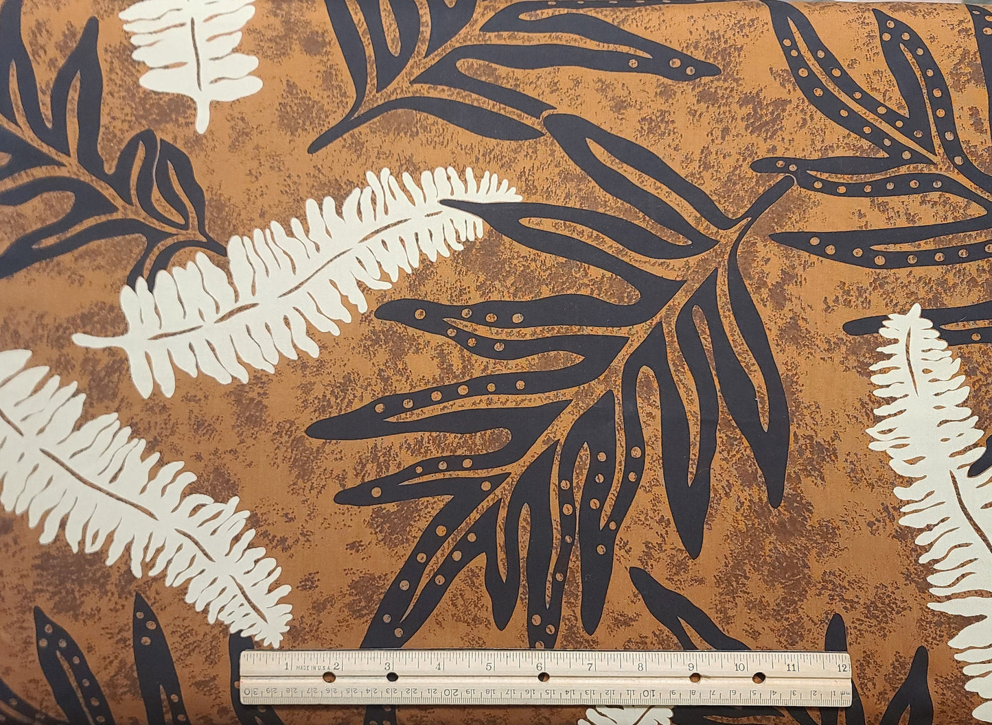 BATIK - Rust, Brown, Espresso, Cream Patterned Fabric / Giant Leaf Tjap