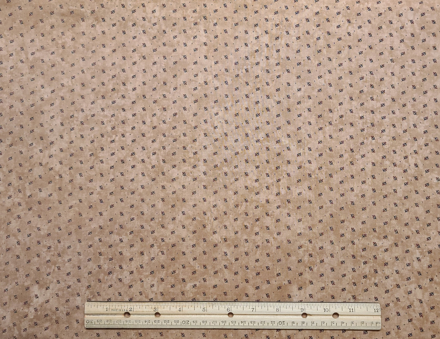 Virginia Robertson for Fabri-Quilt 2000 - Caramel Tonal Fabric / Tossed Tiny Flower and Dot Print