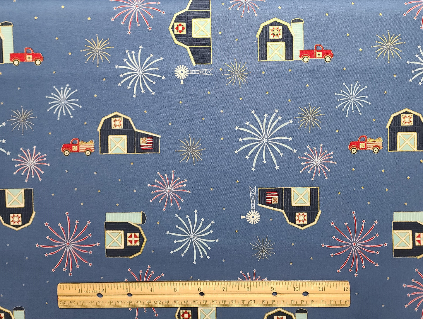 Riley Blake Designs Pattern SC14411 Sweet Freedom by Beverly McCullough 2023 - Barns Denim Sparkle